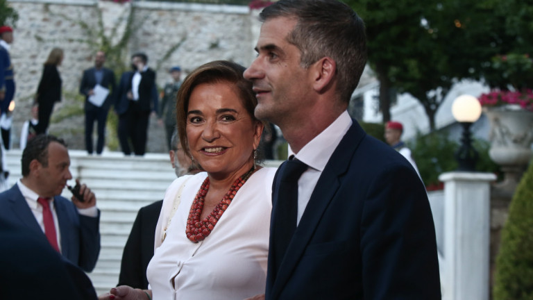 Κώστας Μπακογιάννης – Συγκινητική ανάρτηση για την Ντόρα – «Είναι η πιο δυνατή γυναίκα που ξέρω – Η αγάπη σώζει»