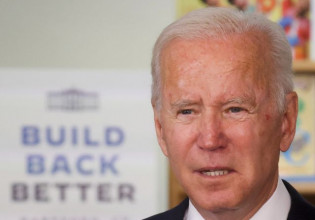 Εισβολή στο Καπιτώλιο – Να παραπεμφθούν στη δικαιοσύνη όσοι αρνούνται να καταθέσουν, λέει ο Μπάιντεν