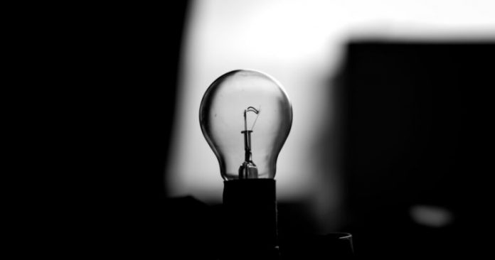 Κακοκαιρία «Μπάλλος» – Ολιγόλεπτο μπλακ – άουτ στην Καλλιθέα – Προβλήματα σε αρκετές περιοχές