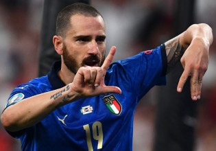 Μπονούτσι – «Είμαι πιο θυμωμένος από εσάς»