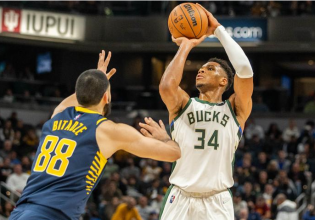 Greak Freak show και νίκη των Μπακς στην Ιντιάνα (109-119)