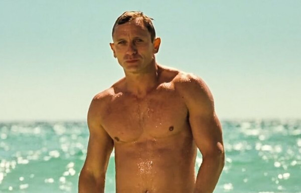 Ντάνιελ Κρεγκ – Ατύχημα η σκηνή στο «Casino Royale» που τον μετέτρεψε σε sex symbol