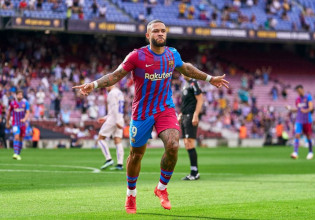 Ντεπάι – «Δεν μετάνιωσα ποτέ για τη μεταγραφή μου στην Μπαρτσελόνα»