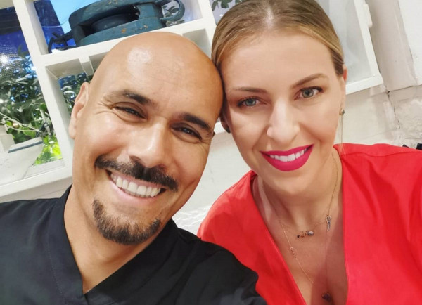 Δημήτρης Σκουλός – «Με έχουν διώξει από το υπνοδωμάτιο και κοιμάμαι στο παιδικό»