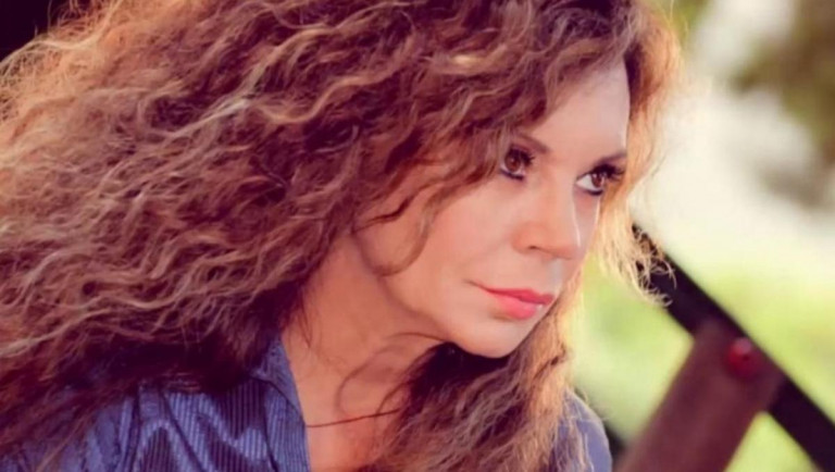 Ελένη Δήμου – Το μήνυμα του συζύγου της για την κατάσταση της υγείας της τραγουδίστριας