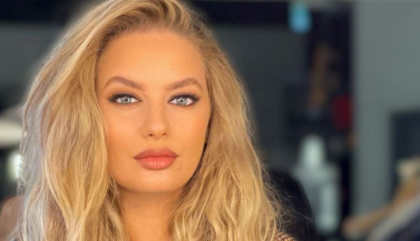 Ντόρα Μακρυγιάννη: «Το να καρπώνεσαι θέματα κακοποίησης για να πάρεις κλικ, με έφτασε στα όριά μου»