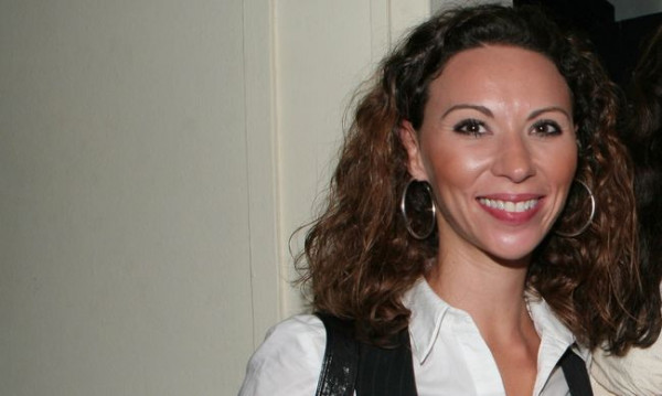 Δώρα Χρυσικού – Η μάχη με τον καρκίνο και η δύναμη της ηθοποιού