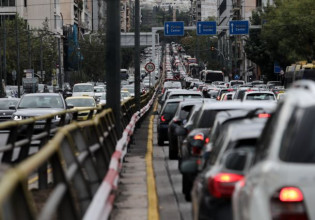 Καραμανλής – Μείωση κατά 50% στις άδειες δακτυλίου – Πρόσθετα μέτρα για την αντιμετώπιση του κυκλοφοριακού