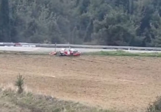 Ελασσόνα – Τρομακτικό ατύχημα – Αγωνιστικό αυτοκίνητο αναποδογύρισε με μεγάλη ταχύτητα