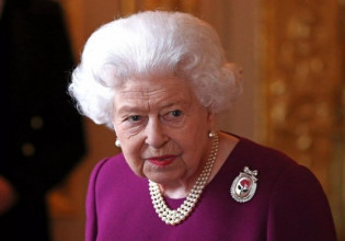 Βασίλισσα Ελισάβετ – Τέλος το αλκοόλ για την 95χρονη – Τα αγαπημένα της ποτά που πρέπει να βάλει στην άκρη