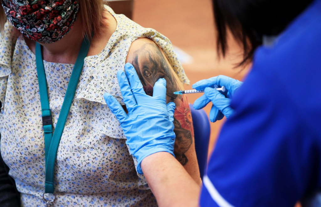 Γεραπετρίτης – Άδικη τιμωρία για τους εμβολιασμένους η κλειστή αγορά και κοινωνία – Τι είπε για τις ανατιμήσεις