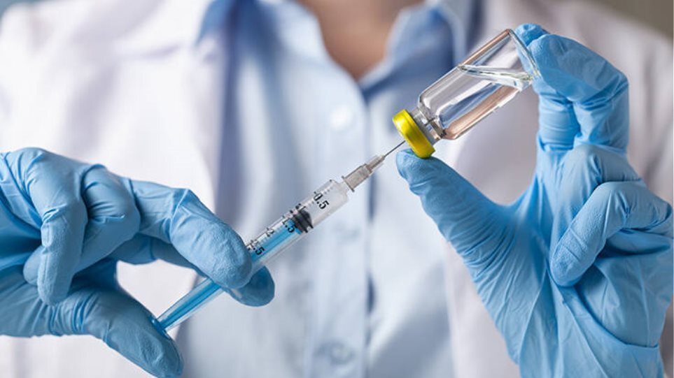 Οι απειλές από την συνύπαρξη γρίπης-κοροναϊού και η ανάγκη για εμβολιασμούς