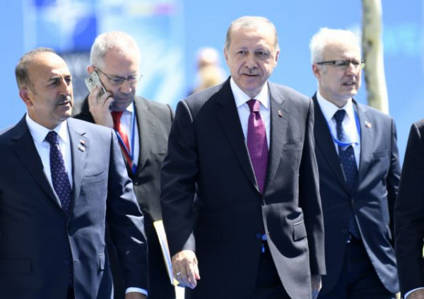 Τι απαντά η προεδρία στην Τουρκία για τη «βόμβα» Τσαβούσογλου που απείλησε με παραίτηση