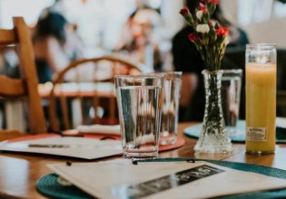 Η «Μεγάλη Παραίτηση» δίνει τη χαριστική βολή στην εστίαση