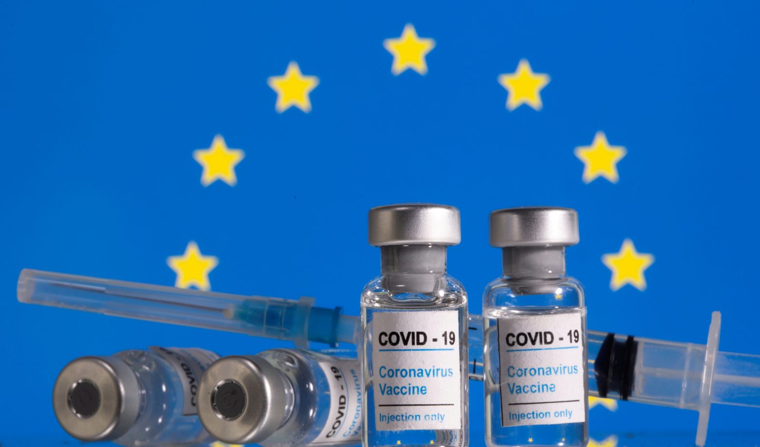 Εμβόλια - Η ΕΕ παρατείνει τον έλεγχο των εξαγωγών - Βλέπει «αβεβαιότητες»