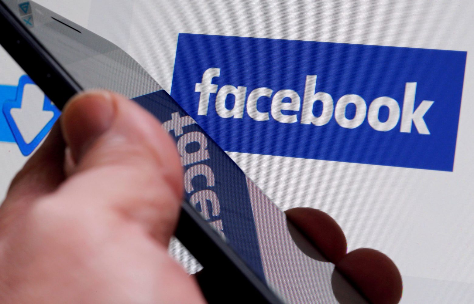 Facebook - Ξαφνικά γυρίσαμε 15 χρόνια πίσω - Η ζωή χωρίς social media – Σε «απόγνωση» το 82% των Ελλήνων