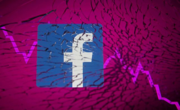 Facebook – Blackout 50 δισ. δολαρίων και… κρίση πανικού στους χρήστες των social media