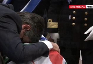 Φώφη Γεννηματά – Ο σπαραγμός του συζύγου της πάνω από το φέρετρο