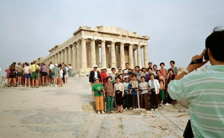 Μαρτιν Παρ – Σαράντα χρόνια κλικ σε μια μεγάλη αναδρομική έκθεση