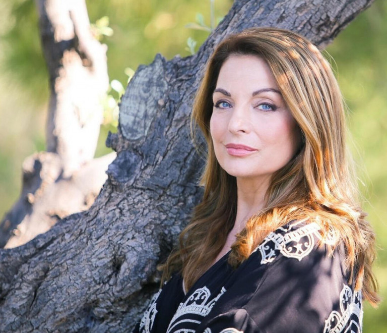 Άντζελα Γκερέκου – Διαψεύδει κατηγορηματικά ότι έχει νέα σχέση – Οργισμένη ανάρτηση