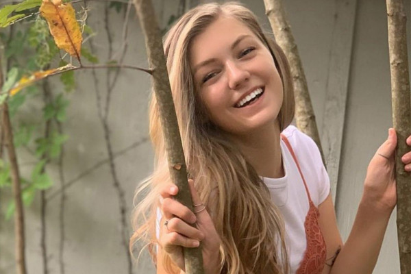 Γκάμπι Πετίτο – Στραγγαλισμός η αιτία θανάτου της – Παραμένει άφαντος ο αρραβωνιαστικός της