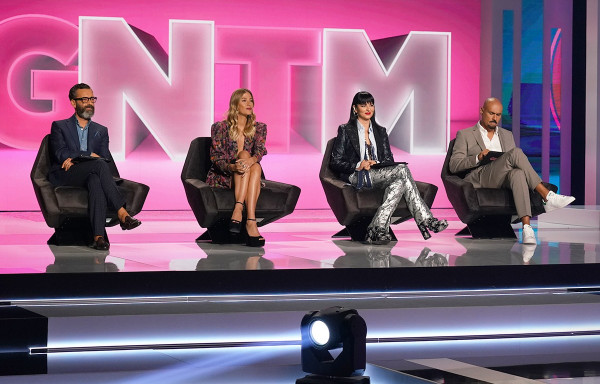 GNTM – Συναγερμός στο σπίτι – Εσπευσμένη μεταφορά των μοντέλων λόγω των πυρκαγιών
