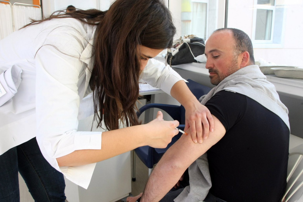 Γκάγκα – Νέα προειδοποίηση – Εμβολιαστείτε, δεν υπάρχουν φάρμακα που κάνουν καλά κάθε ασθενή