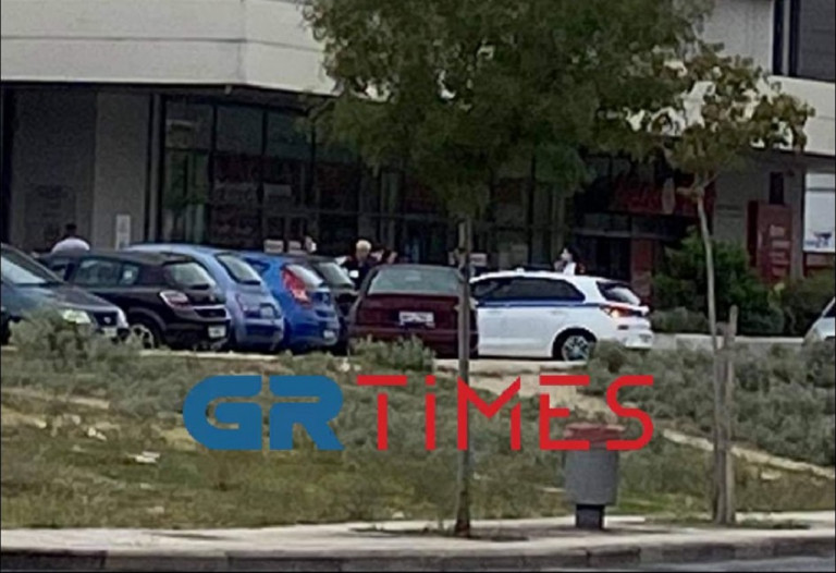 Θεσσαλονίκη – Να τι συνέβη όταν οδηγός μπέρδεψε την όπισθεν με την «πρώτη»