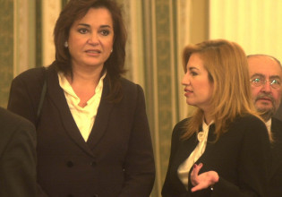 Φώφη Γεννηματά – Το συγκινητικό «αντίο» της Ντόρας Μπακογιάννη