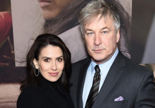 Άλεκ Μπάλντουιν – Ράκος η σύζυγός του – Η καρδιά μου είναι με τη Χαλίνα