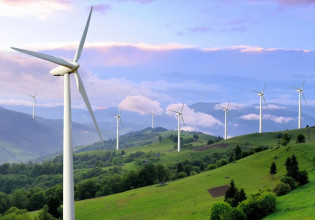 Με τι κόστος πράσινη ενέργεια;