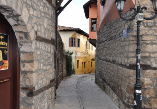 Παρελάσεις – Γιατί δεν θα γίνουν στην Ημαθία – Συγχαρητήρια Παγώνη και Καπραβέλου για την απόφαση