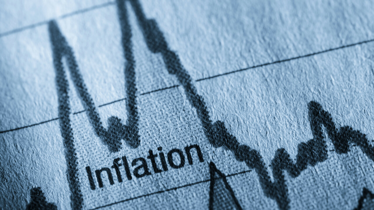 «Τρομάζουν» τους κεντρικούς τραπεζίτες τα σημάδια που δείχνουν ότι ο πληθωρισμός επιμένει