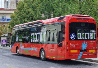 Η Λάρισα πρωτοπορεί ξανά – Παρουσίασε το πρώτο υβριδικό λεωφορείο της χώρας