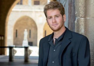 James Καφετζής – «Ψήνεται» ειδύλλιο με την Ελένη Βουλγαράκη;