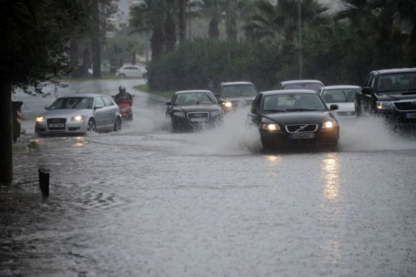 Καιρός - Συναγερμός για ακραία φαινόμενα - Καταιγίδες και χαλάζι ακόμη και στην Αττική