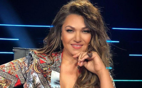 Καίτη Γαρμπή – Απαντά για την Έλλη Κοκκίνου – Δεν έχουν καμία σχέση τα μεγέθη