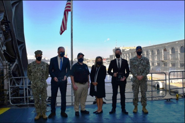 Στο αμερικανικό πολεμικό «θηρίο» USNS YUMA, Καλαφάτης και Ζέρβας