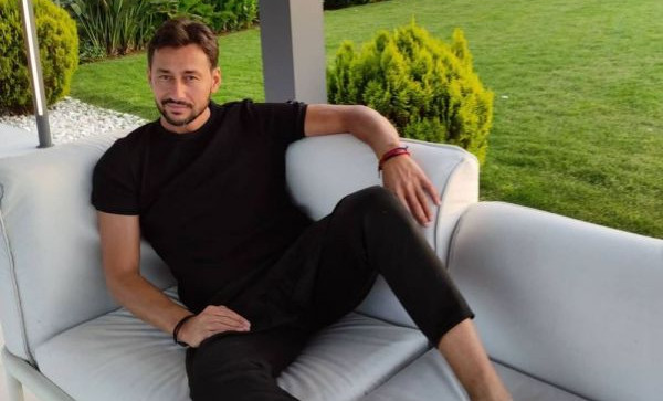 Πάνος Καλίδης – Ο Αλέξης Παππάς στο Survivor σκεφτόταν από πριν τι θα πει