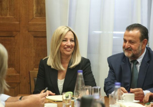 Κεγκέρογλου για Γεννηματά – «Φώφη σ’ ευχαριστούμε για όλα όσα πρόσφερες»