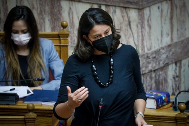 Τροπολογία για τις αλλαγές στην Ελάχιστη Βάση Εισαγωγής και το επίδομα στέγασης στους σπουδαστές των ΙΕΚ