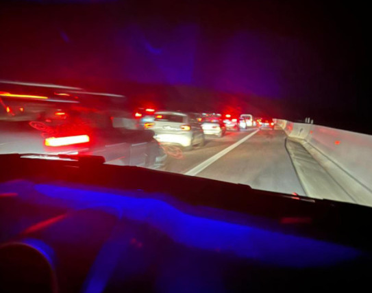 Κορυφώνεται η επιστροφή των εκδρομέων του τετραημέρου – Ουρές χιλιομέτρων [Εικόνα]