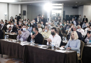 Μαίνεται ο εμφύλιος στο ΚΙΝΑΛ για τις 5.000 υπογραφές – Τι απαντά η πλευρά Γεννηματά