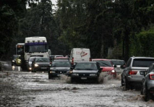 Κακοκαιρία «Μπάλλος» – Πλημμύρισε η Νέα Σμύρνη