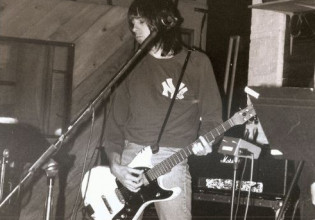 Αστρονομικό ποσό για την κιθάρα του θρύλου των Ramones