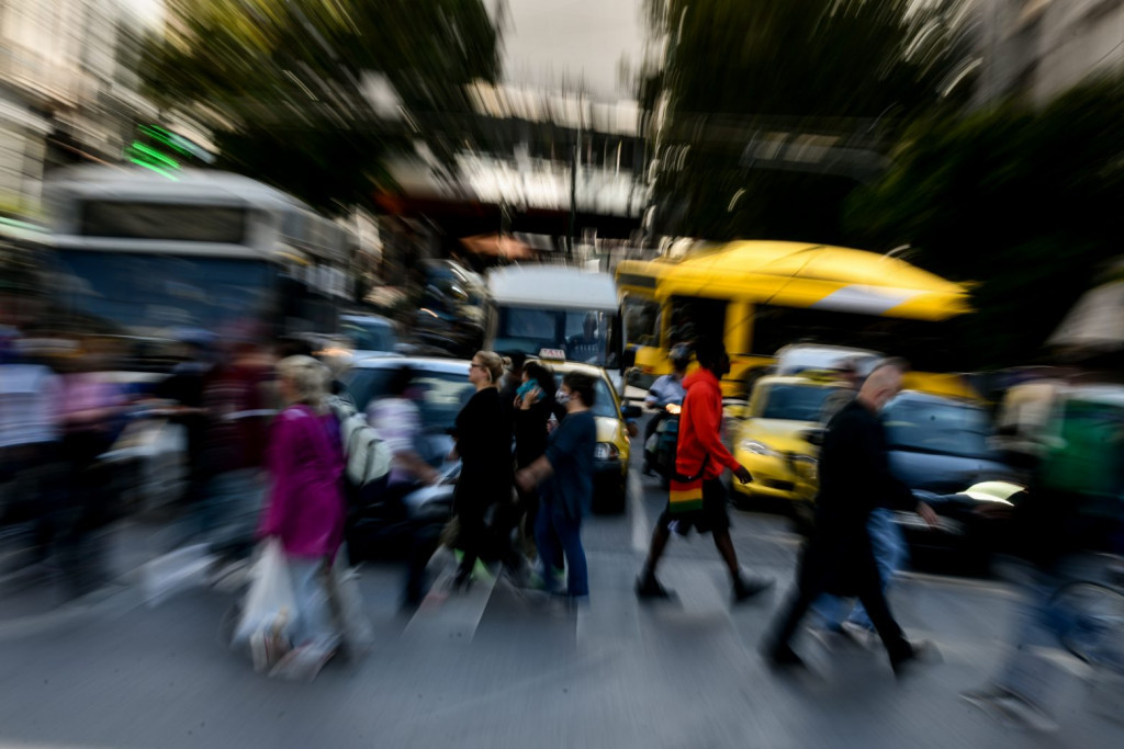 Κοροναϊός – Πού εντοπίζονται τα 2.727 κρούσματα – Δείτε αναλυτικά τον χάρτη της διασποράς