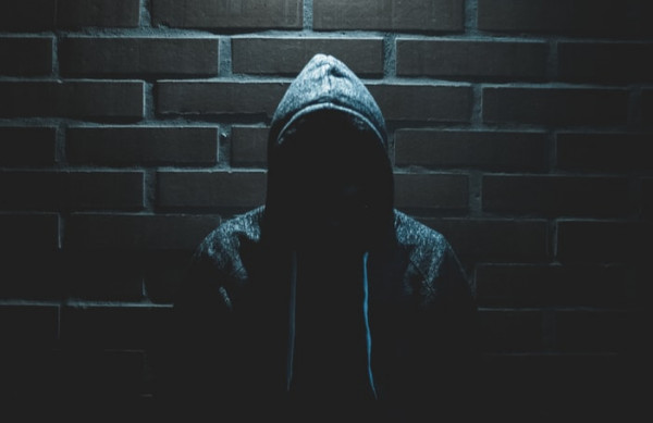 Απίστευτο και όμως αληθινό – Κλέφτης άφησε σημείωμα σε σπίτι – «Τι κλειδώνετε εφόσον δεν έχετε λεφτά μέσα;»