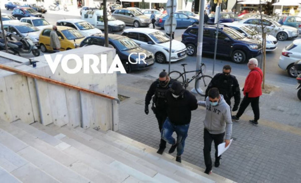 Θεσσαλονίκη – Ποινική δίωξη στον 30χρονο για την επίθεση σε μέλη της ΚΝΕ