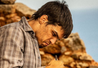 Λευτέρης Κοκογιαννάκης – Γνωρίστε τον «Ντόντο» από τη σειρά «Κομάντα και Δράκοι»