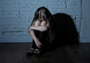 Ρόδος – Ξεσπά κατά της θείας ο παππούς της 8χρόνης – «Σκοπός της τα χρήματα»